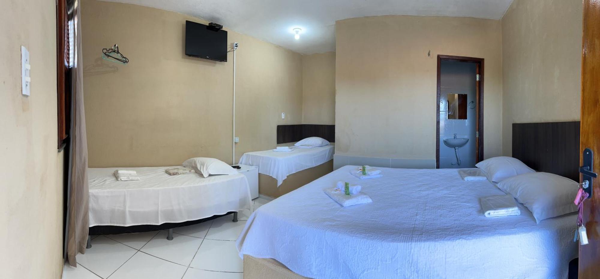 Hotel Pinto Martins Camocim Exterior photo